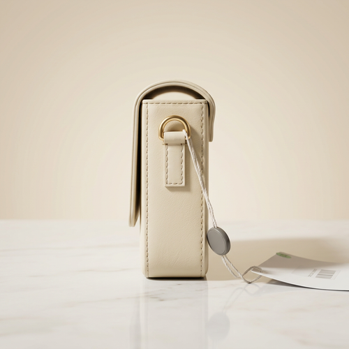 Jacquemus Le Carinu leather handbag